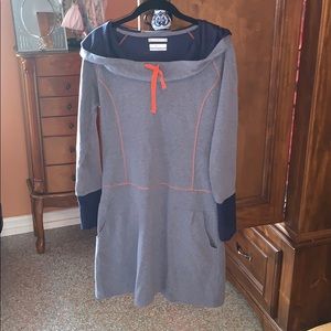 Like new Columbia hooded mini dress